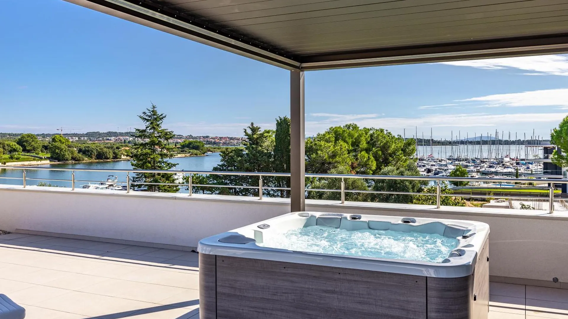 Luxury Villa Con Brio Pomer