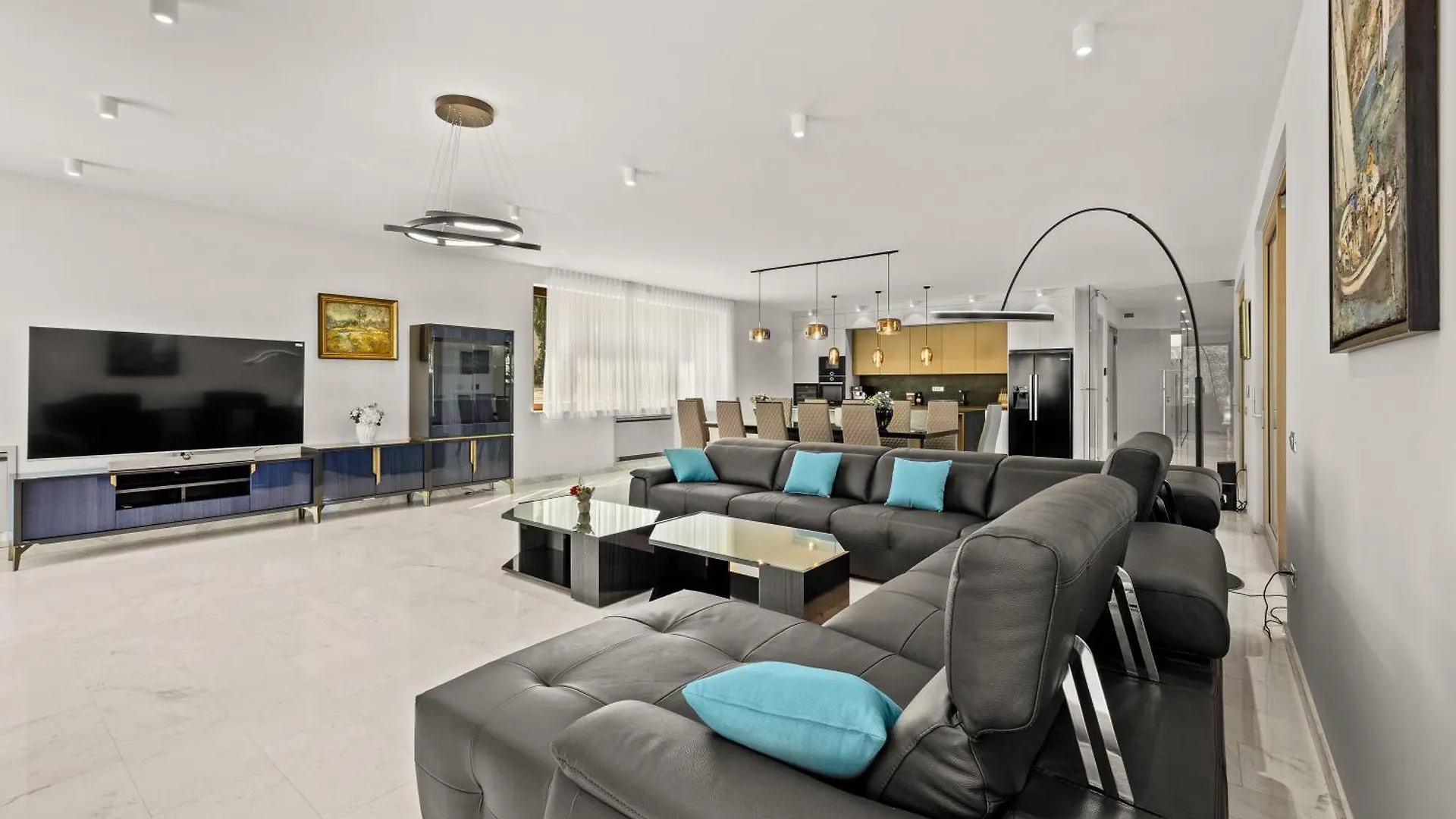 Luxury Villa Con Brio Pomer
